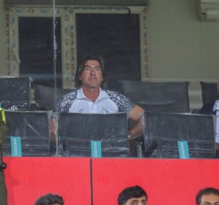 ساپینتو کدام بازی‌های استقلال را از دست می دهد