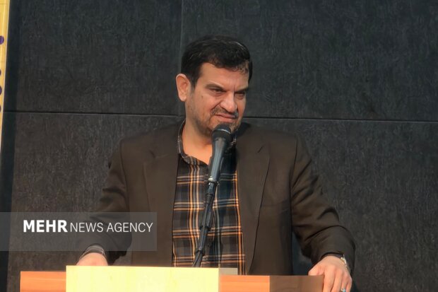 راه‌اندازی خط راه‌آهن در آبادان ضروری است