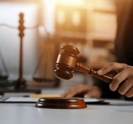 مزایده فروش ۴۱ دستگاه خودرو ایرانی و خارجی پرونده رضایت خودرو آغاز شد