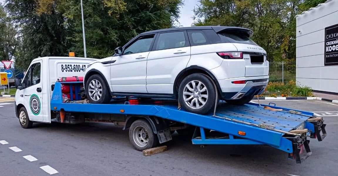 معرفی خدمات و امکانات خودروبر همدان