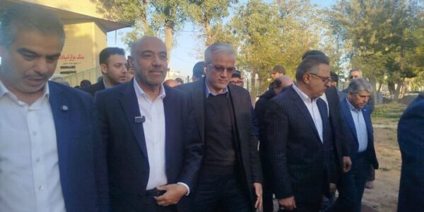 وزیر تعاون، کار و رفاه اجتماعی وارد استان مرکزی شد