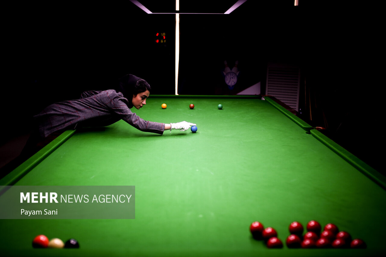 مسابقات اسنوکر و پاکت بیلیارد بانوان در نوشهر