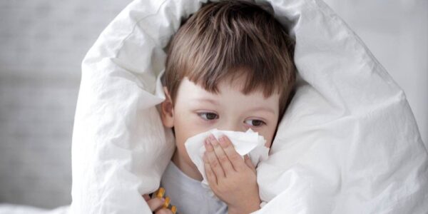 آموزش کامل مراقبت خانگی از کودکان در فصل سرد؛ درمان سرماخوردگی از نگاه متخصصان