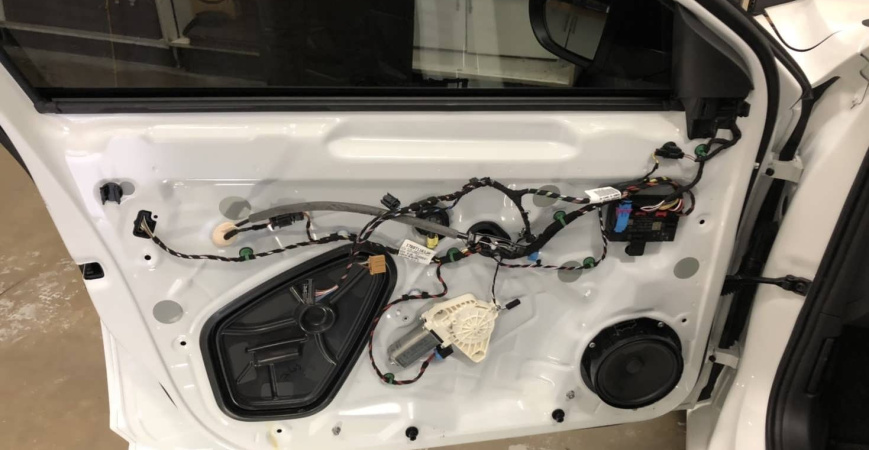 چرا شیشه بالابر ماشین کار نمی کند تصویر 3