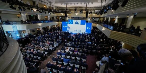 اختلافات میان اروپا و آمریکا بر سر طرح ترامپ بالا گرفت