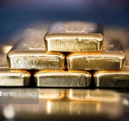 قیمت جهانی طلا به ۴۷۴۴ دلار رسید